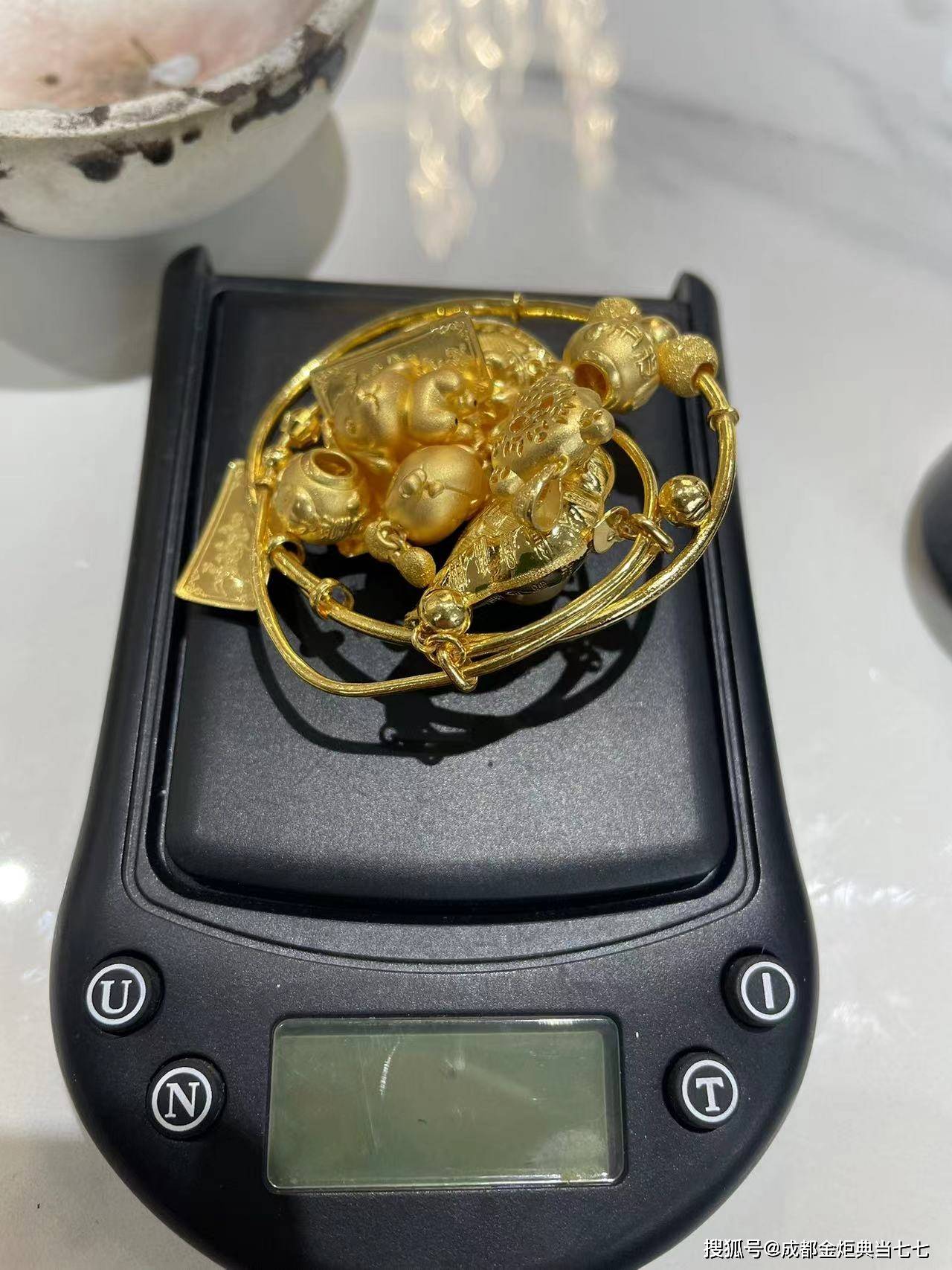 永州最新24小时上门回收金价方法分析(最方便真实的永州24小时上门回收黄金方法)